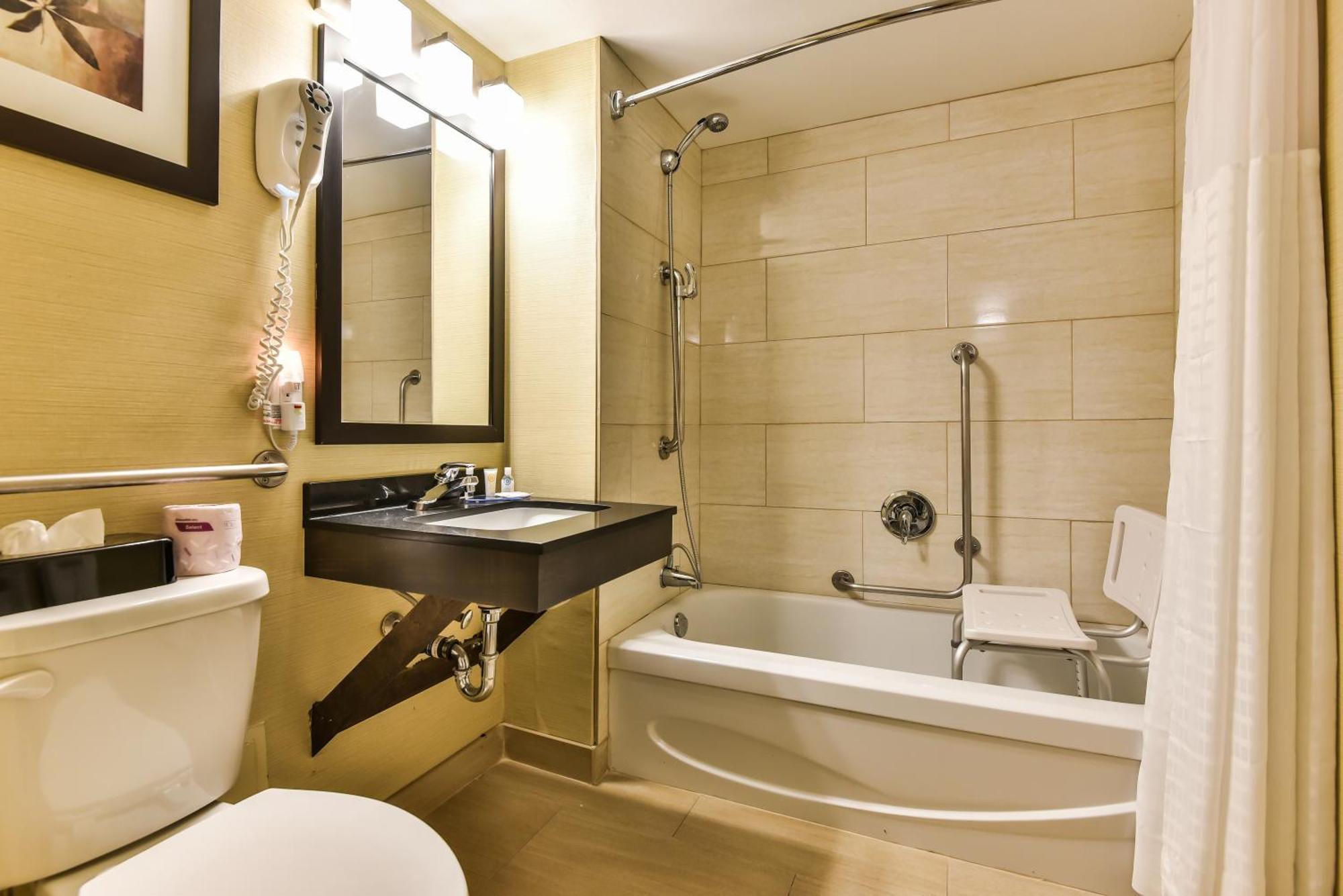 Comfort Inn Windsor Kültér fotó