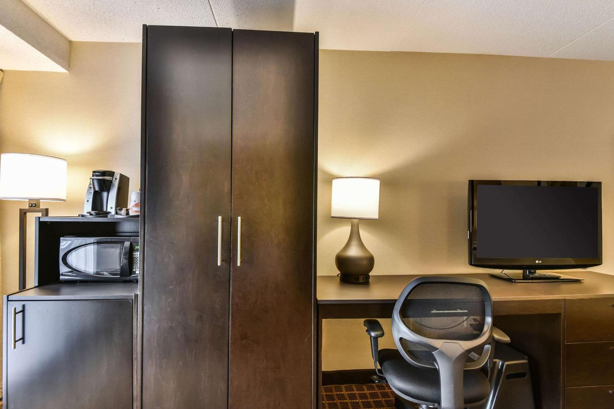 Comfort Inn Windsor Kültér fotó